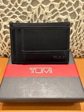 Tumi Black Nylon and Leather Slim Card Holder